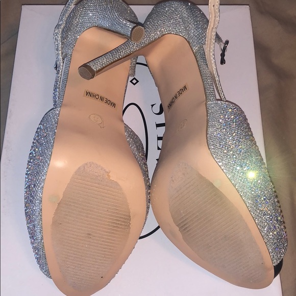 Rumba Silver - Picture 2 of 4